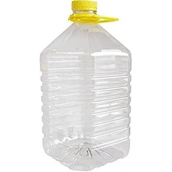 Plastic tank for bulk wine